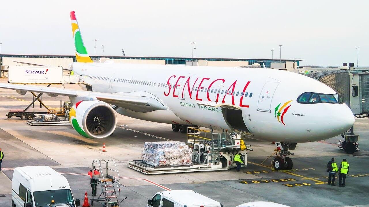 Praia : Air Sénégal dépose une plainte contre un passager sénégalais après une fausse alerte à la bombe