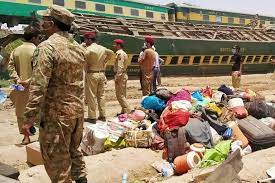 Pakistan: au moins 34 morts dans un accident de train